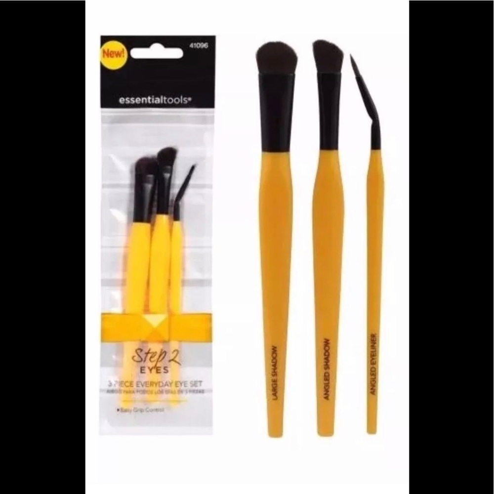 Everyday Eye makeup brushes